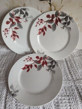 Lot Of 3 Corelle Kyoto Leaves Dinner Plates 11" Red Grey Dishes